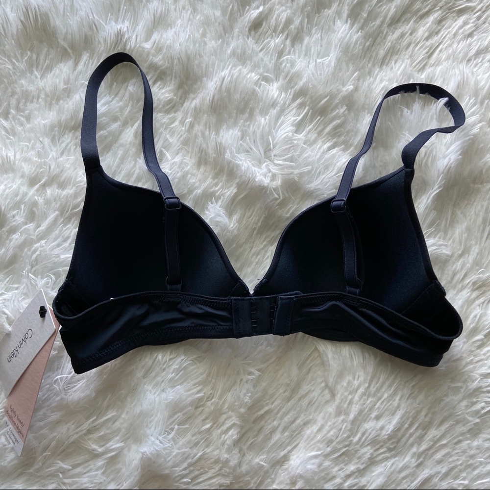 Calvin Klein Bra - Picture 4 of 4